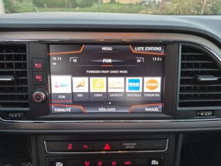 Leon 1.6 Tdi 115 ch Style /Pack plus/Cam&eacute;ra de recul 2017 occasion 41700 Le Controis en Sologne