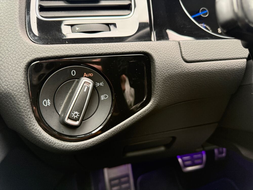 Golf 2.0 Tsi 300 ch Bluemotion R 4motion Dsg6 /CarPlay/Toit Ouvra 2014 occasion 44800 Saint-Herblain
