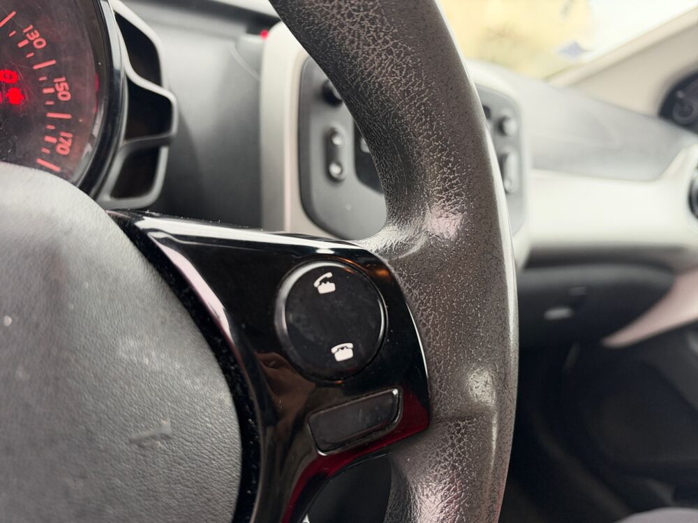 108 1.0 Vti 70 Active /Chaine De Distribution/Bluetooth 2017 occasion 29200 Brest
