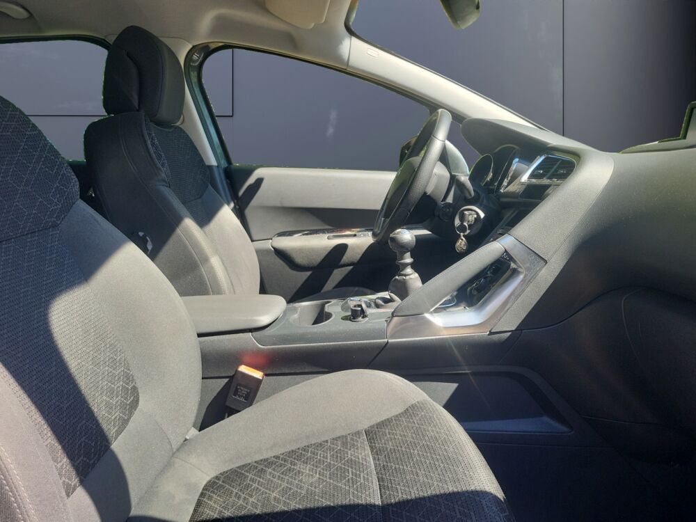 3008 1.6 Bluehdi 120 ch Style Plus 2016 occasion 12850 Rodez