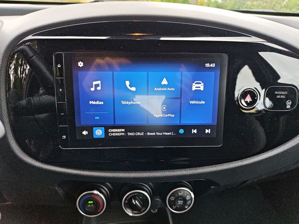 Aygo 1.0 VVT-i 72ch Dynamic S-CVT MY24 /1&egrave;re main/AppleCarplay sa 2024 occasion 35000 Rennes