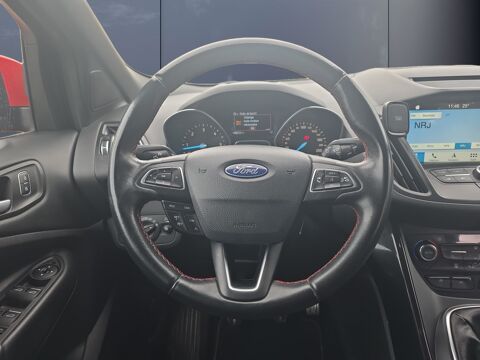Kuga 2.0 Tdci 150 ch St-line /Cam&eacute;ra de recul/Radars AV-AR/Hayon 2019 occasion 34500 B&eacute;ziers