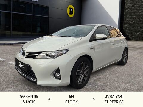 Toyota Auris 1.8 Hsd 136h 100 Full-hybrid Dynamic Bva 2015 occasion Versailles 78000
