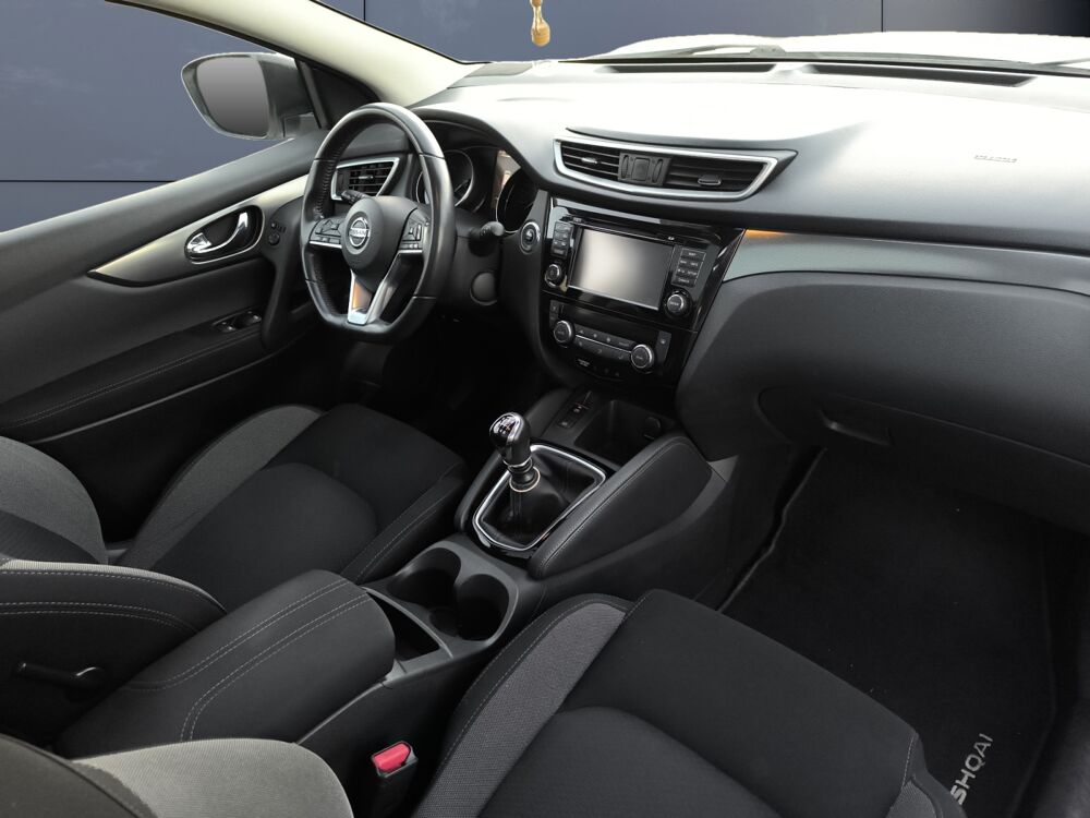 Qashqai 1.2 Digt 115 ch N-Connecta /Toit panoramique/Barre de toit/ 2018 occasion 63500 Issoire