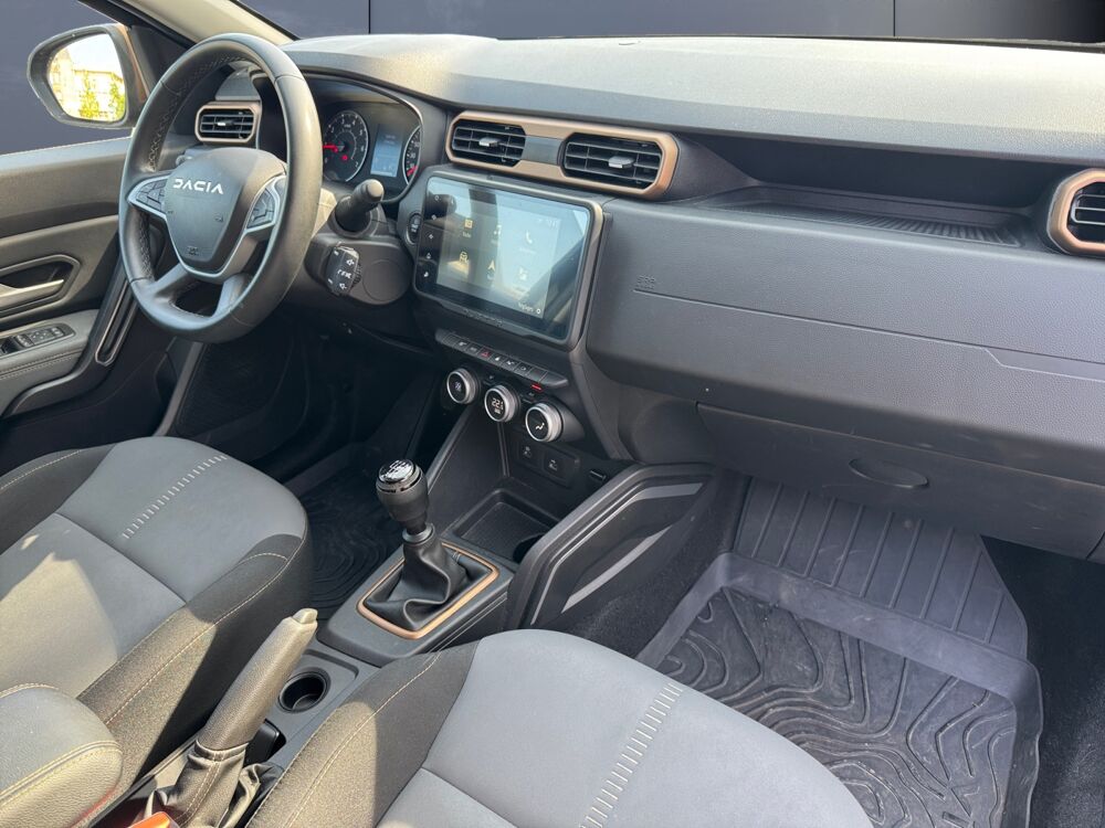 Duster 1.5 Blue Dci 115 ch 4x2 Extreme Attelage /Entretien complet 2023 occasion 14100 Lisieux
