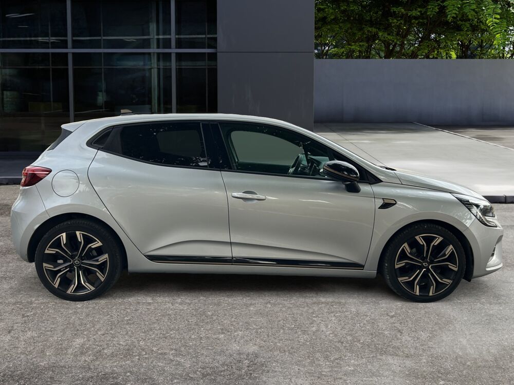Clio 1.0 Tce 90ch Lutecia /CarPlay/R&eacute;gulateur-Limiteur/Radar AV-A 2021 occasion 18000 Bourges