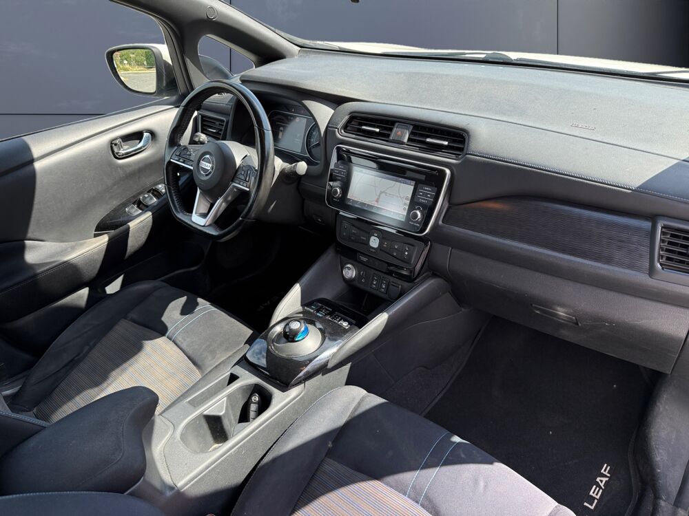 Leaf 150 ch Acenta Pack Confort /2eme G&eacute;n&eacute;ration/Android Auto/App 2018 occasion 43200 Yssingeaux