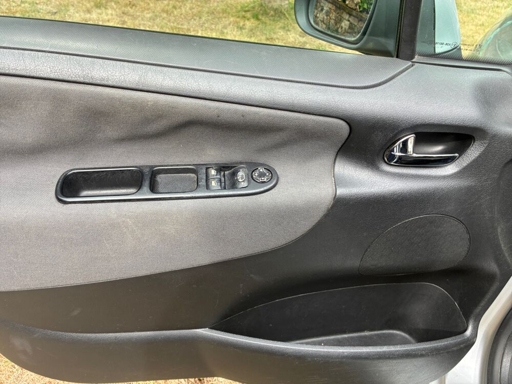 207 1.6 Vti 120 ch Premium /Radar de recul/Radio CD/Vitres avant 2010 occasion 19000 TULLE