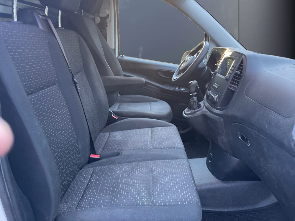Vito Fourgon 1.7 110 ch Cdi 100 Compact L1 2021 occasion 09120 Varilhes