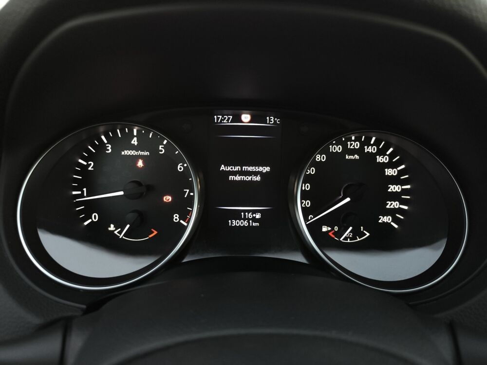 Qashqai 1.2 Digt 115 ch N-Connecta /Toit panoramique/Barre de toit/ 2018 occasion 63500 Issoire
