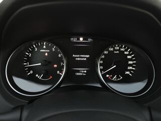 Qashqai 1.2 Digt 115 ch N-Connecta /Toit panoramique/Barre de toit/ 2018 occasion 63500 Issoire