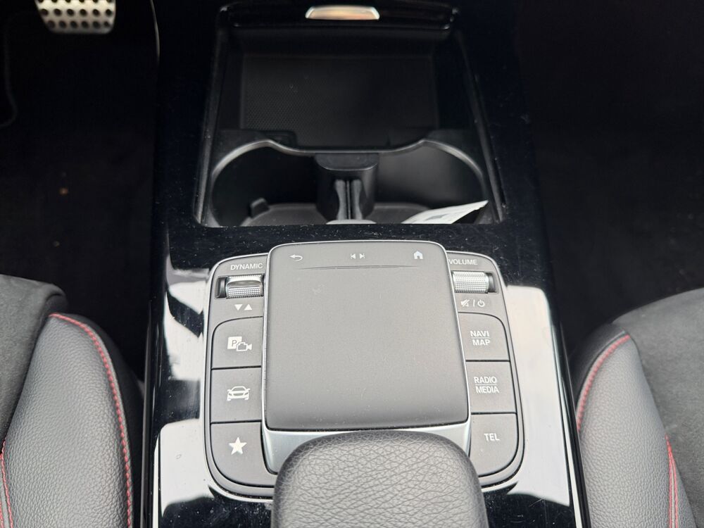 Classe A 1.3 250 E 218 ch Hybrid Amg Line 8g-dct /Origine France/Suiv 2022 occasion 43120 Monistrol-sur-Loire