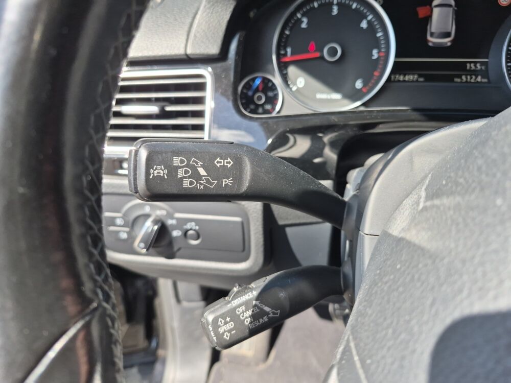 Touareg 3.0 Tdi 260 ch Bluemotion R-line 4 Motion Bva 2016 occasion 41700 Le Controis en Sologne