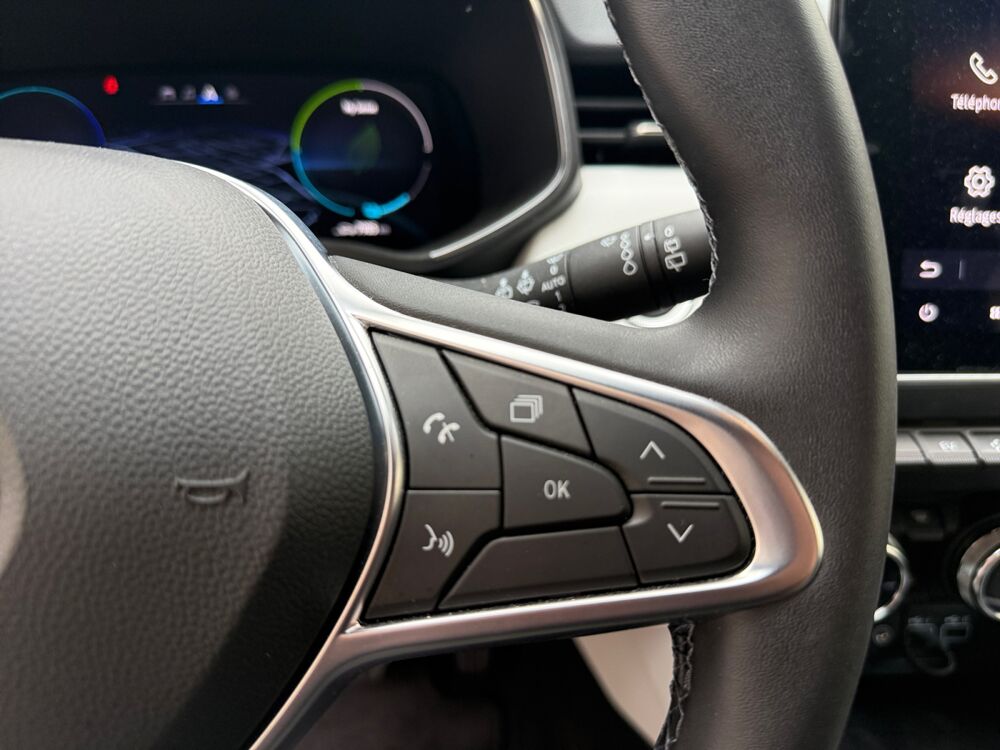Clio 1.6 E-tech 145 ch Full-hybrid Techno Bva /Carplay/ Cam&eacute;ra de 2023 occasion 14400 Bayeux
