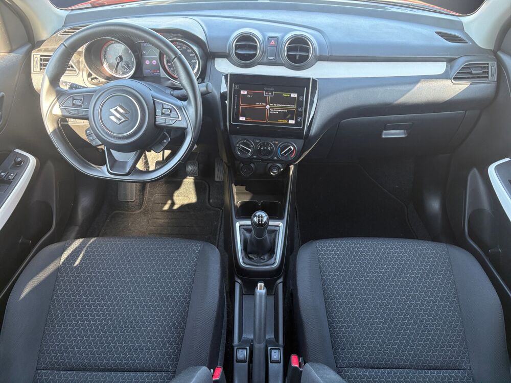 Swift 1.2 Dualjet 85 ch Privilege /Carplay/Camera/Premiere main 2020 occasion 19100 Brive-la-Gaillarde