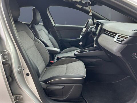 Clio 1.0 Tce 90ch Lutecia /CarPlay/R&eacute;gulateur-Limiteur/Radar AV-A 2021 occasion 18000 Bourges