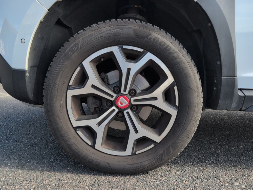Duster 1.3 TCe 150 ch Techroad 4x2 /Apple Carplay Android Auto/Atte 2019 occasion 69240 Thizy les Bourgs