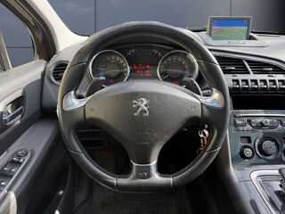 3008 2.0 Hybrid4 E-hdi 200 Ch 4x4 Bva6 /1&egrave;re main/ Suivi complet 2014 occasion 69230 Saint-Genis-Laval