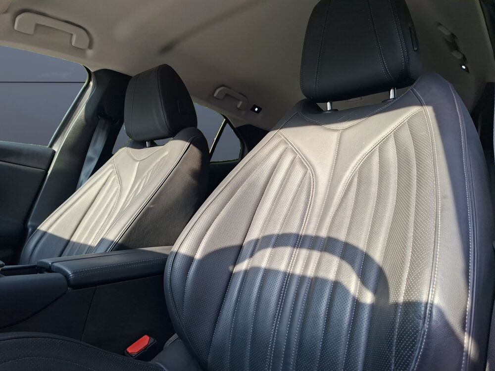 DS4 1.6 E-TENSE 225 ch Rivoli Bva /Carplay/Cam&eacute;ras avant et arri 2022 occasion 83480 Puget-sur-Argens
