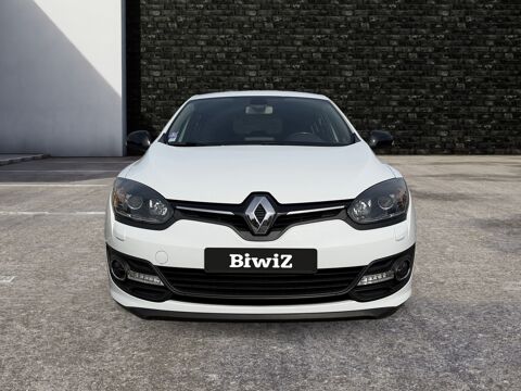 M&eacute;gane TCE 116 ch Energy Limited /2&egrave;me main/ Attelage 2015 occasion 38300 Bourgoin-Jallieu