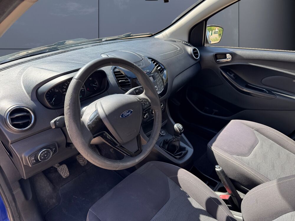Ka 1.2 Ti-VCT 70 ch Essential /1&egrave;re main/Carnet complet 2017 occasion 13100 Aix en provence