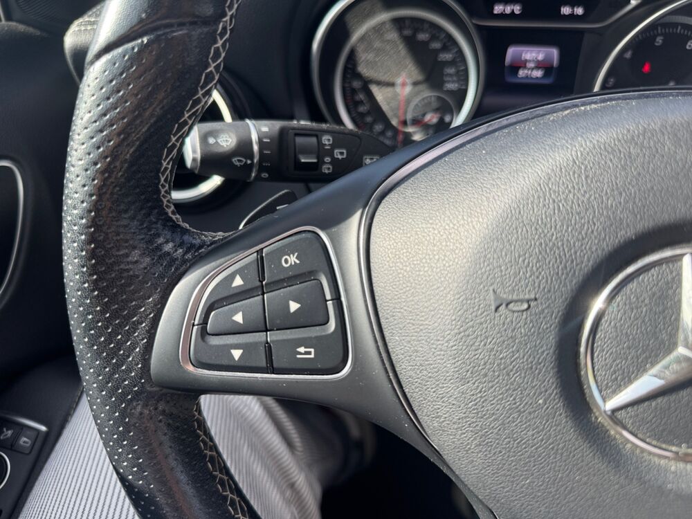 Classe GLA 180 122 ch Sport Edition /Toit Ouvrant/Carnet Mercedes/Si&egrave;ge 2019 occasion 59000 Lille