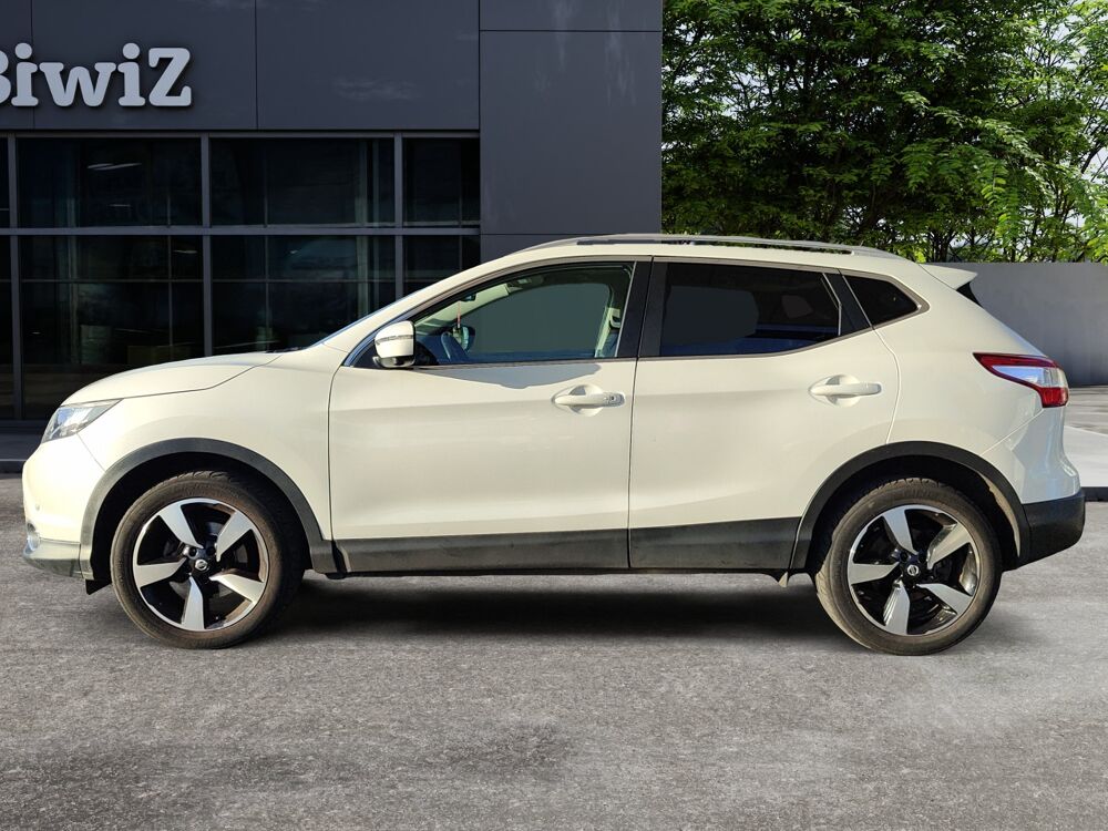 Qashqai 1.2 Digt 115 ch N-connecta 2wd /Toit panoramique/Cam&eacute;ra 360 2016 occasion 28500 Vernouillet