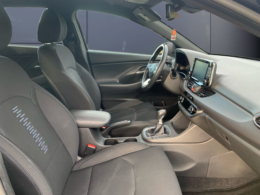 i30 Edition #Navi /Moteur &agrave; chaine, 1L T-GDi 120Ch, 1&egrave;re main 2018 occasion 60800 Cr&eacute;py-en-Valois