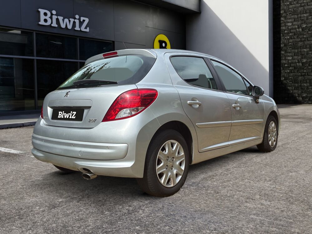207 1.6 Vti 120 ch Premium /Radar de recul/Radio CD/Vitres avant 2010 occasion 19000 TULLE