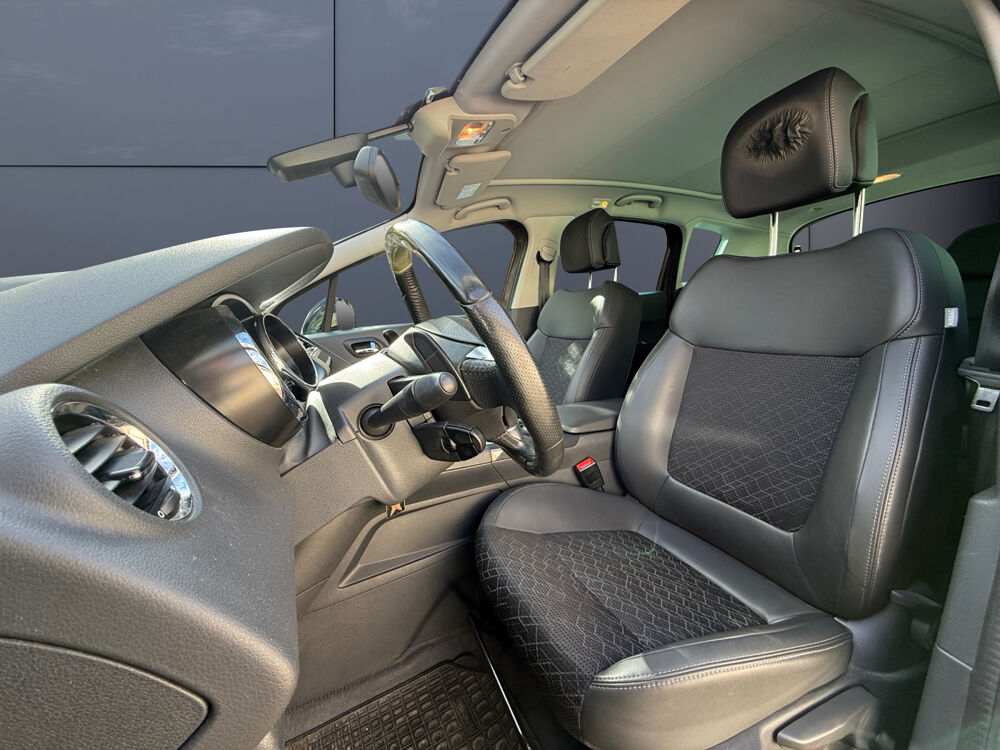 3008 2.0 Hybrid4 E-hdi 200 Ch 4x4 Bva6 /1&egrave;re main/ Suivi complet 2014 occasion 69230 Saint-Genis-Laval
