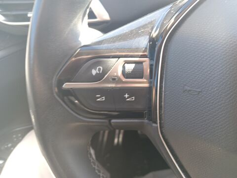 3008 1.5 Bluehdi 130 ch Roadtrip Start-stop /Camera/Carplay/Gps 2021 occasion 43000 Le Puy-en-Velay