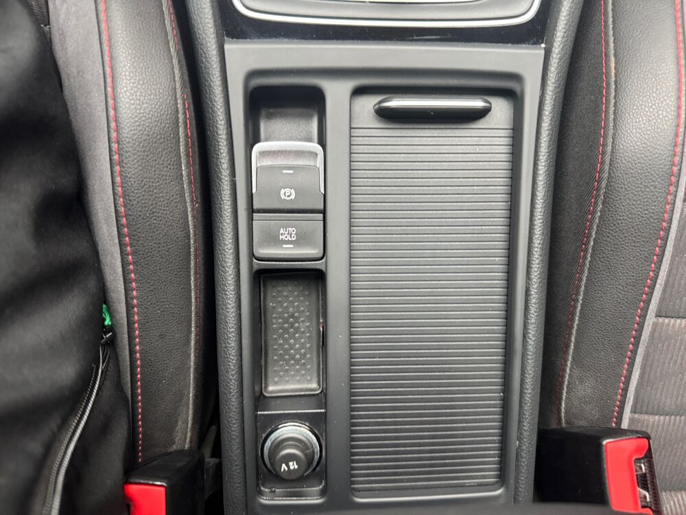 Golf 2.0 TSI 290 ch GTI TCR /100% Origine/Toit Ouvrant/Apple CarP 2019 occasion 59000 Lille