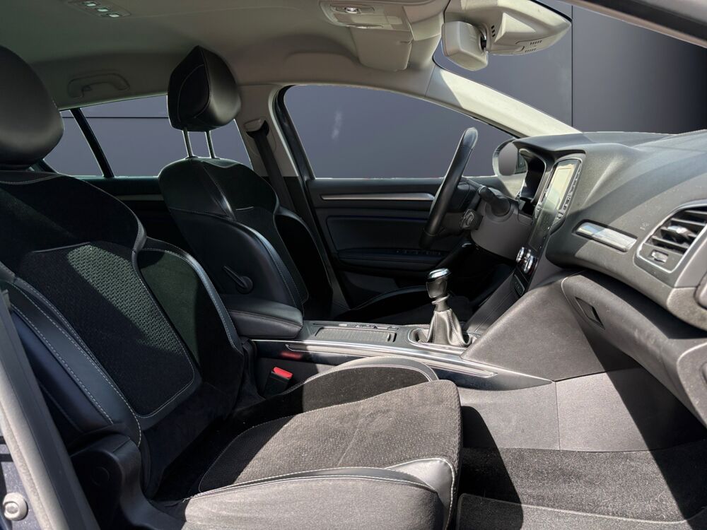 M&eacute;gane Estate 1.5 Dci 110 ch Intens /Carplay/Cam&eacute;ra de recul/Regula 2017 occasion 17000 La Rochelle