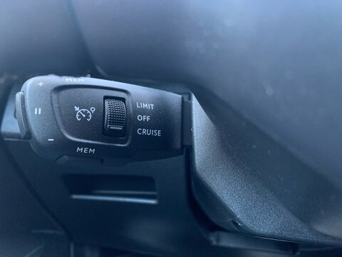 3008 Generation-ii 1.6 225h 180 Hybrid Phev Allure Pack E-eat8 Bv 2021 occasion 60440 Nanteuil-Le-Haudouin