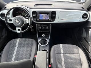 COCCINELLE II Cabriolet 1.2 Tsi 105 ch Origin /1 &egrave;re main/Moteur &agrave; chaine/ 2018 occasion 17000 La Rochelle