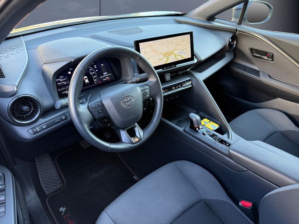 C-HR 1.8 140 ch Hybride Design 4x2 Bva /CarPlay/Pack Confort/Cam&eacute; 2024 occasion 44800 Saint-Herblain