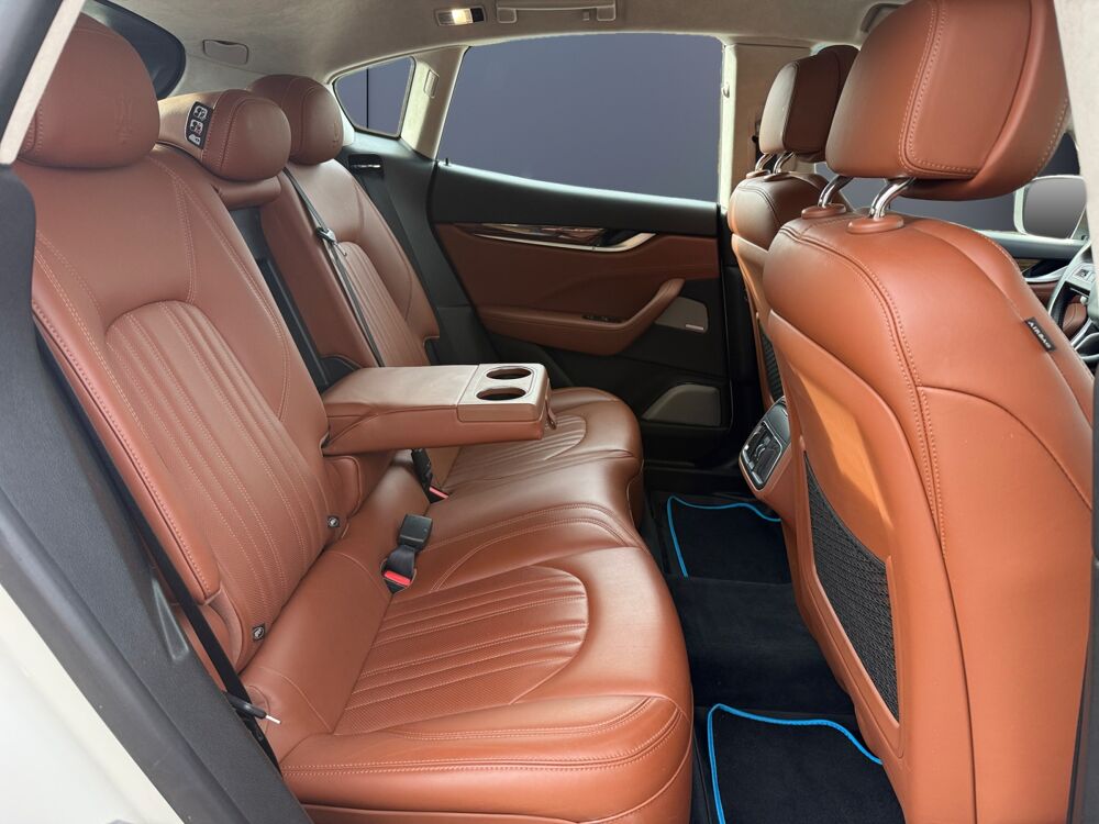 Levante Granlusso 3.0 430 ch S Q4 Bva /Si&egrave;ges Chauffants/Cam&eacute;ra 360 2019 occasion 43200 Yssingeaux