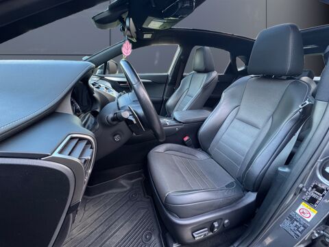 NX 300 H F-sport Executive 4WD /Suivi Lexus/Toit Pano/Si&egrave;ges Ve 2018 occasion 59000 Lille