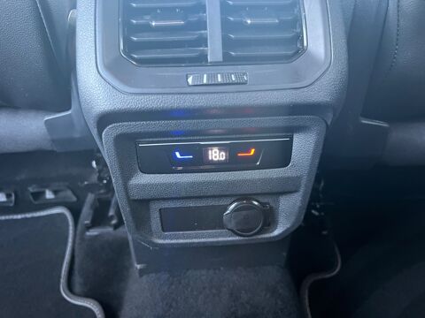 Tiguan Allspace 2.0 Tdi 150 ch R-line Dsg Bva /CarPlay/Lecteur des panneaux/ 2023 occasion 56100 Lorient