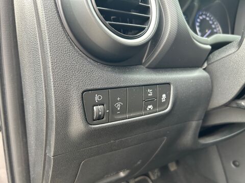 Kona 1.0 T-gdi Edition 1 Essence 120ch /Cam&eacute;ra AR/Radar AV-AR/Fra 2018 occasion 18000 Bourges