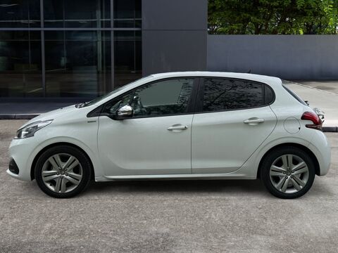 208 1.6 Blue HDI 75 ch Style 5 Portes /Clim/Radar de recul/Bluet 2017 occasion 31650 Lauzerville