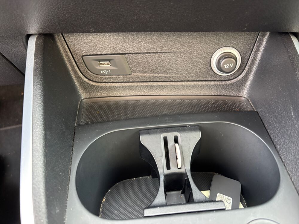 Q2 1.6 30 Tdi 115 ch Sport Pack S-line /Pack S-line/MMI/Si&egrave;ges 2019 occasion 43120 Monistrol-sur-Loire