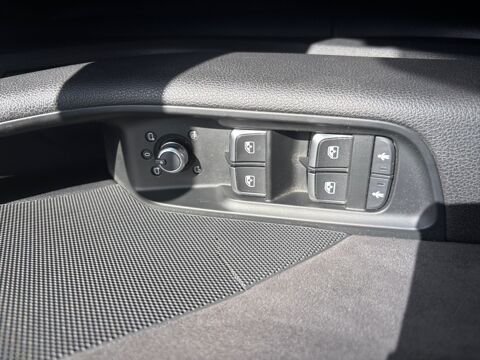 A3 Sportback 2.0 Tdi 150 ch S-line S-tronic Bva /Toit ouvrant p 2017 occasion 43120 Monistrol-sur-Loire