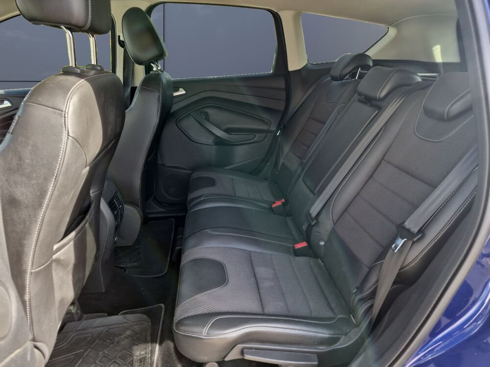 Kuga 2.0 Tdci 150 ch Titanium 4x4 Powershift /Attelage/Cam&eacute;ra de 2015 occasion 41700 Le Controis en Sologne