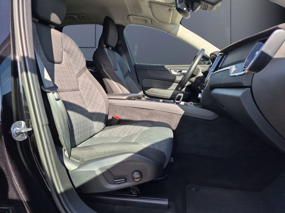 XC60 2.0 B4 D 211h 195 ch Mhev Hybrid Start Geartronic /Cam&eacute;ra de 2023 occasion 41700 Le Controis en Sologne