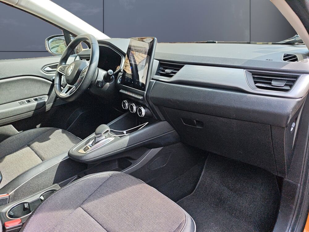 Captur 1.6 E-Tech Plug-in Hybrid 160ch Intens /1&egrave;re main/ Carplay e 2020 occasion 35000 Rennes