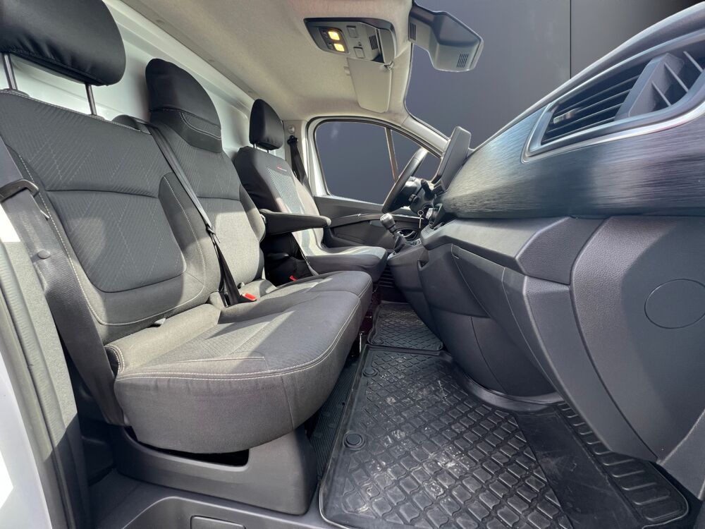 Trafic 2.0 Bluedci 130 ch L2h1 Extra /Kit bois/Gps/Bluetooth/R&eacute;trov 2022 occasion 56100 Lorient