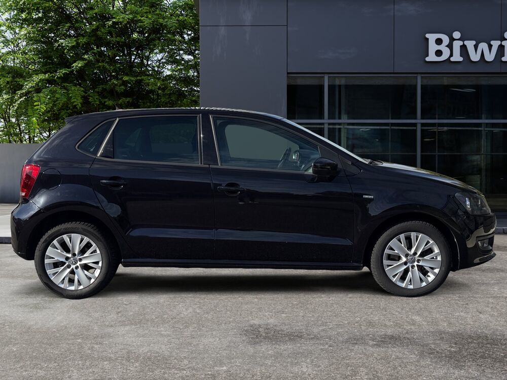 Polo 1.2 Tsi 105 ch Life /Clim/Radars Ar/Chaine de Distribution 2013 occasion 44800 Saint-Herblain