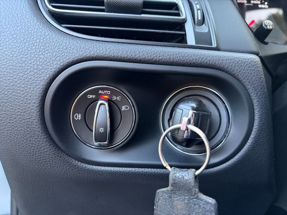 Macan 2.0l 245 ch Pdk Bva /Pack Chrono/Carplay 2019 occasion 42700 Firminy