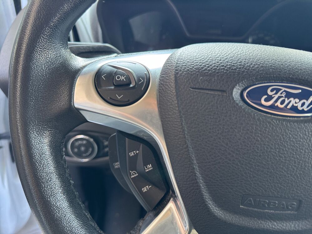 Grand C-MAX 1.6 Tdci 95 ch TPMR Trend /Suivi Ford/R&eacute;gulateur/Radars/Sync 2015 occasion 59000 Lille